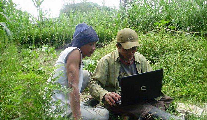 Cara Cepat Menggenjot Ekonomi Desa  Memanfaatkan Teknologi Internet 